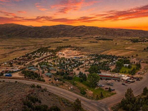 1050 SOUTH BLVD , Dutch John, UT 84023