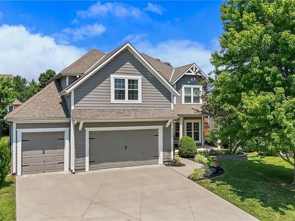 2332 River Spring Road, Lee's Summit, MO 64082