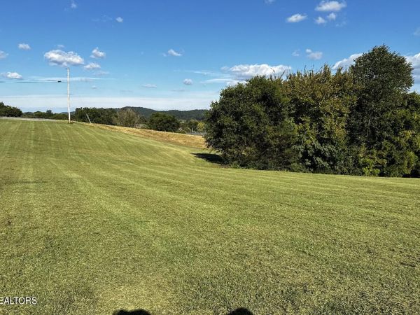 5 Yorkshire Court, Jefferson City, TN 37760
