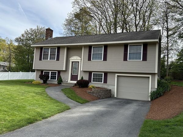 59 Bennett Street, Hudson, MA 01749