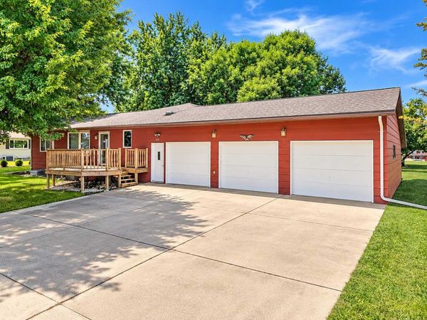 431 Spring Street, Tracy, MN 56175