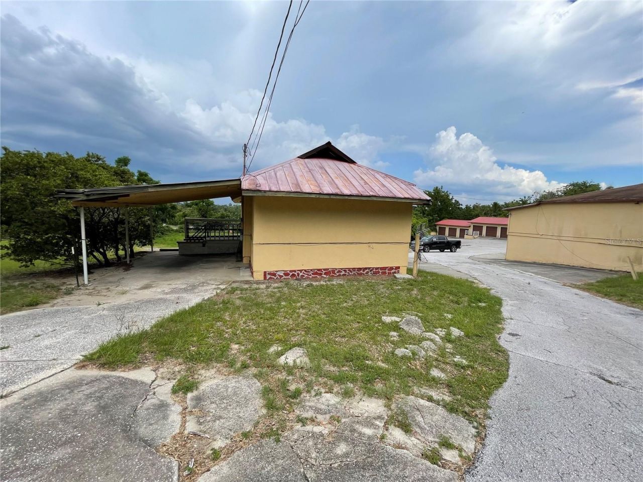 2766 Us Highway 441/27 Highway, Fruitland Park, FL 34731 Photo