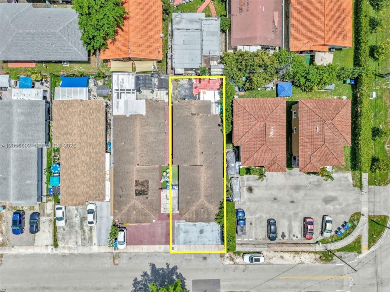 3231 SW 25th St , Miami, FL 33133 Photo