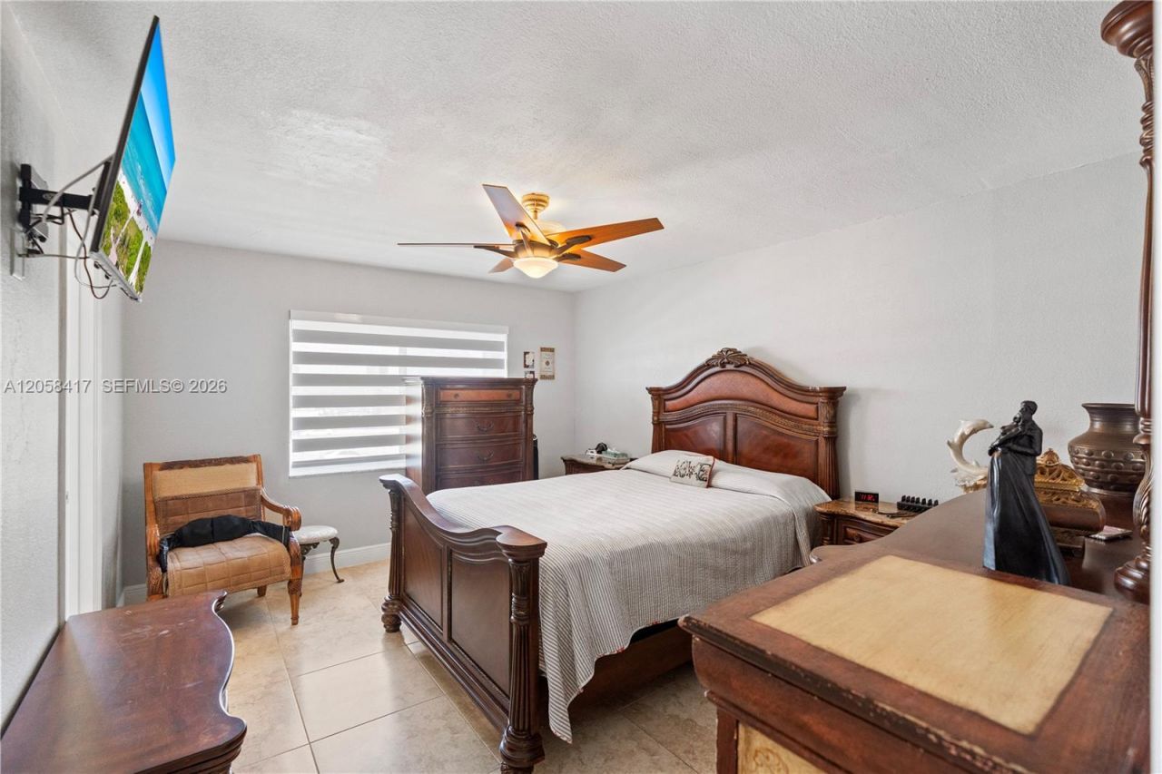 6215 W 20th Ave, Unit 402, Hialeah, FL 33012 Photo