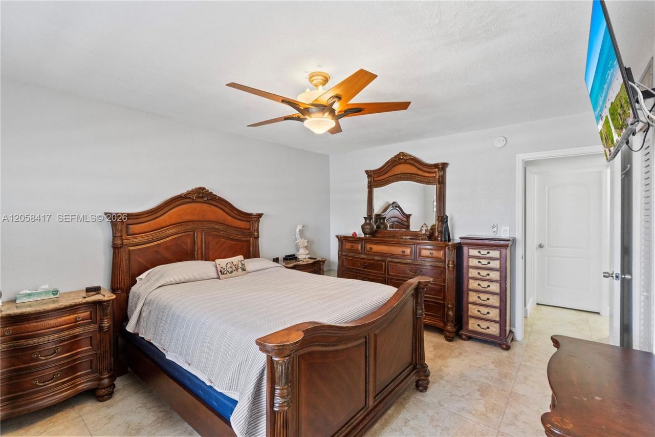 6215 W 20th Ave, Unit 402, Hialeah, FL 33012 Photo