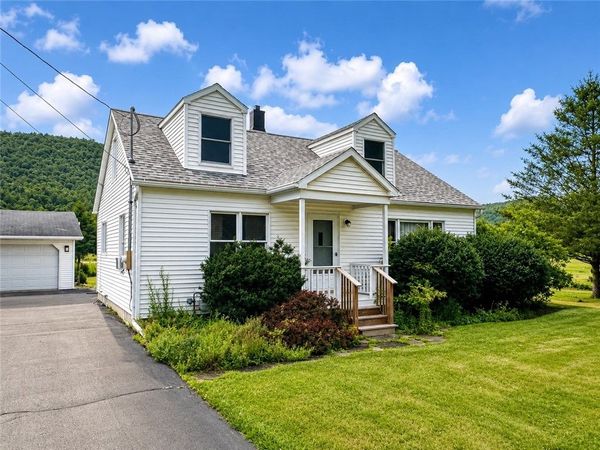 4575 Meads Creek Road , Painted Post, NY 14870