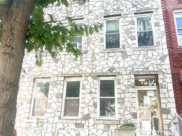 140 E 52nd Street , Brooklyn, NY 11203
