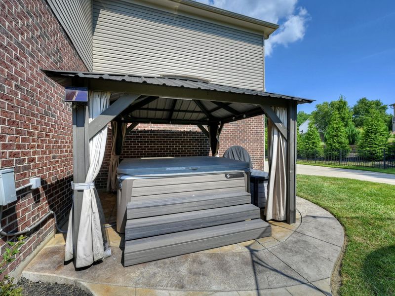 11069 Galileo Boulevard, Union, KY 41091 Photo 36