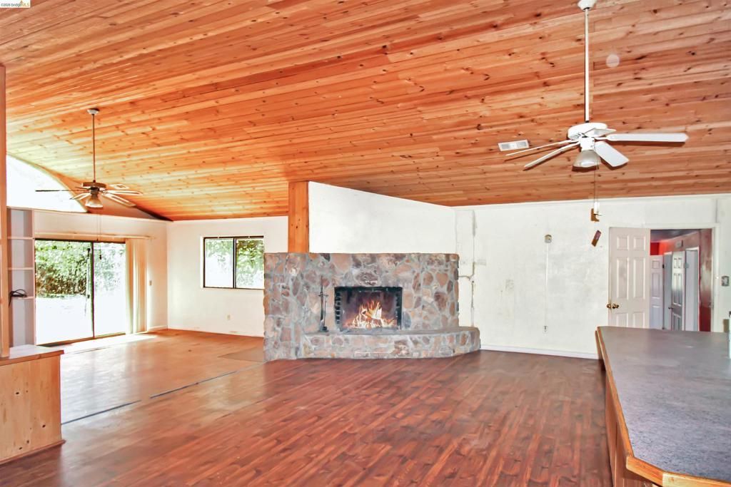 12383 Yankee Hill Rd, Columbia, CA 95310 Main Photo