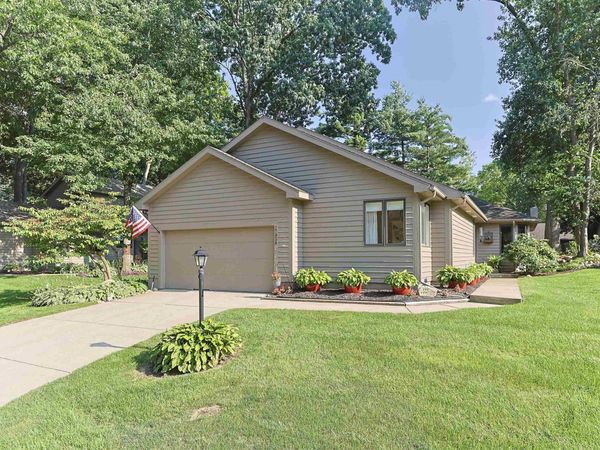 17938 Sable Ridge Drive, South Bend, IN 46635