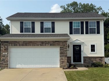 859 Arbor Trails Drive, Macedonia, OH 44056