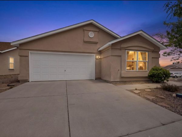 6001 Murcia Avenue NW, Albuquerque, NM 87114