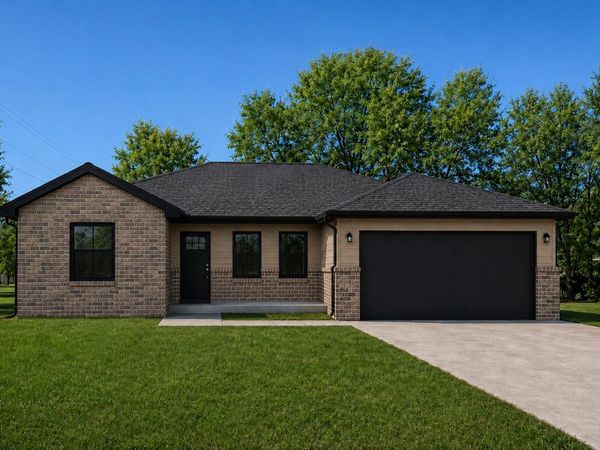 102 N Youngblood Avenue, Marionville, MO 65705