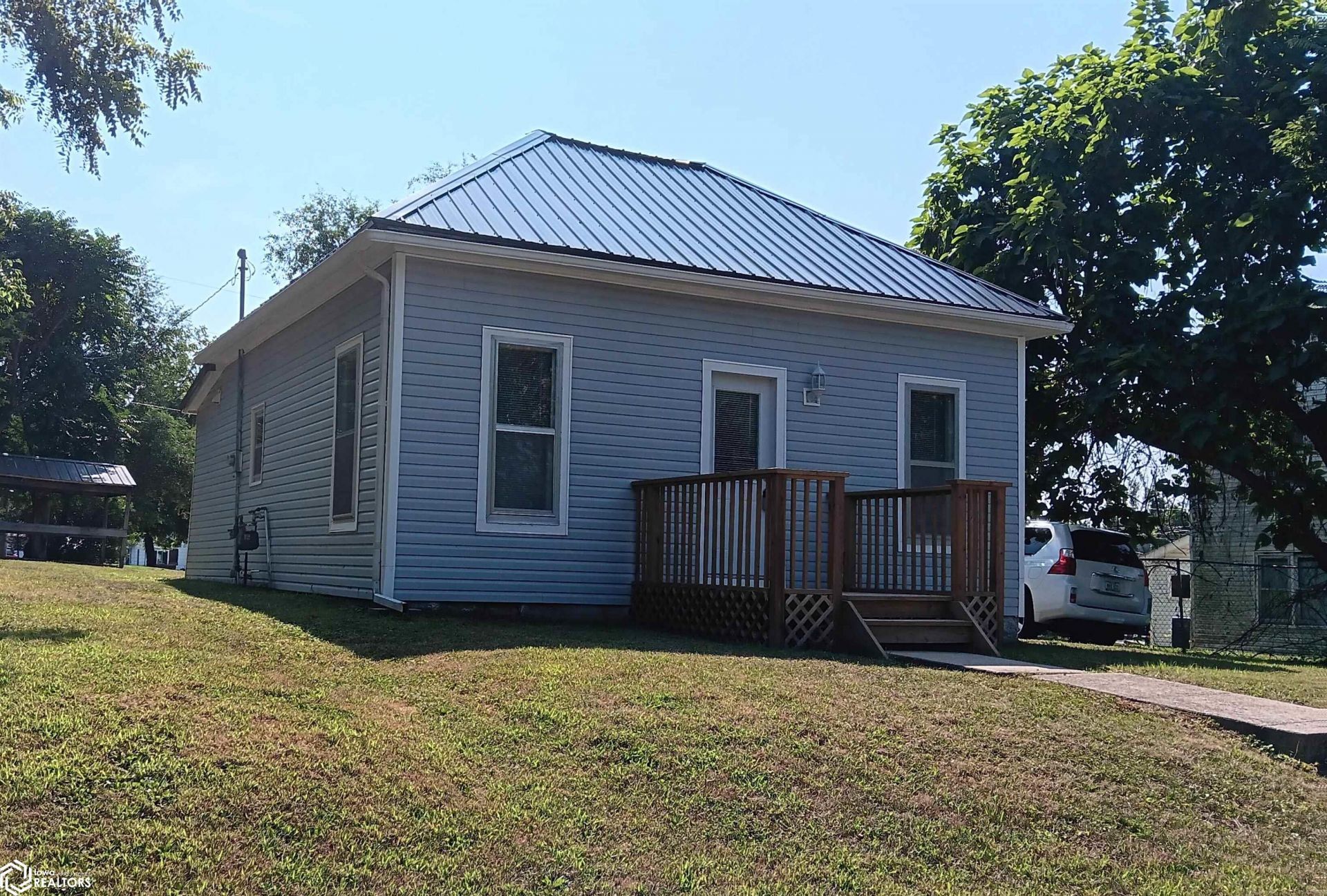 508 S Tacoma Avenue, Ottumwa, IA 52501 Main Photo