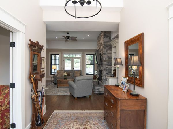 145 Via Largo Dr, Lewisburg, WV 24901