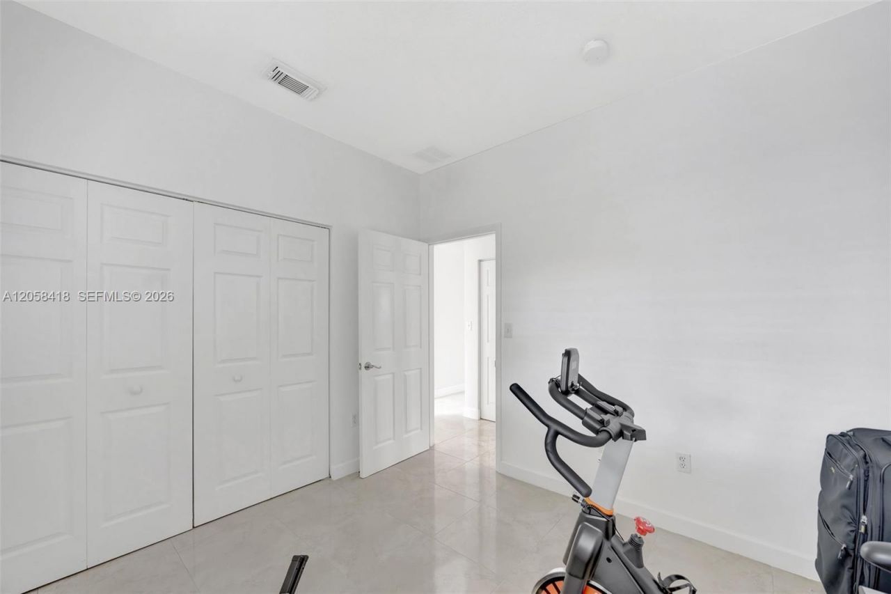 1130 NE 41st Ave , Homestead, FL 33033 Photo