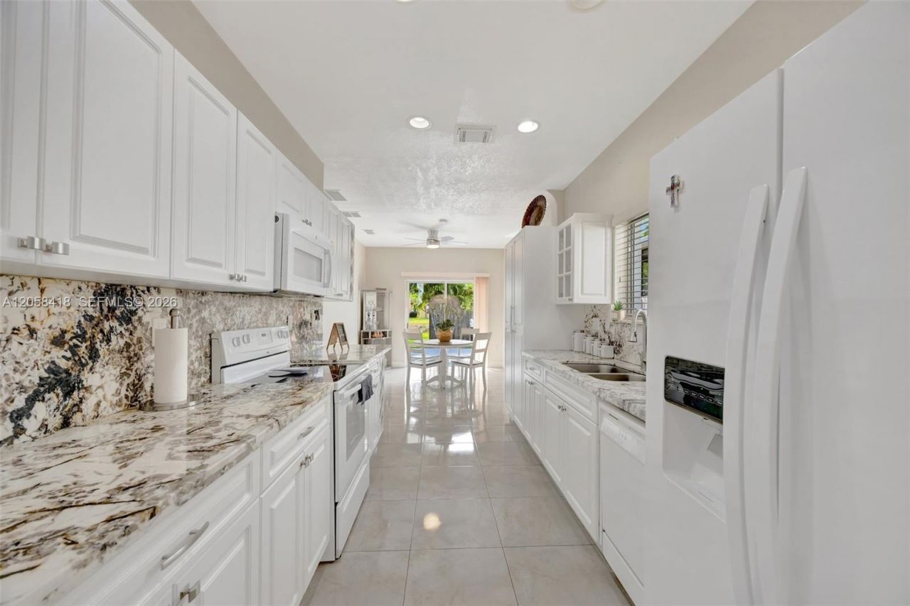 1130 NE 41st Ave , Homestead, FL 33033 Photo
