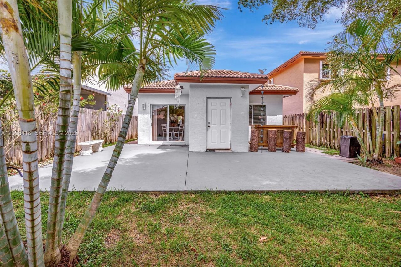 1130 NE 41st Ave , Homestead, FL 33033 Photo