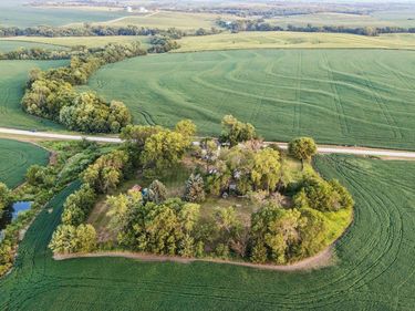 4618 McKelvie Road, Murray, NE 68409