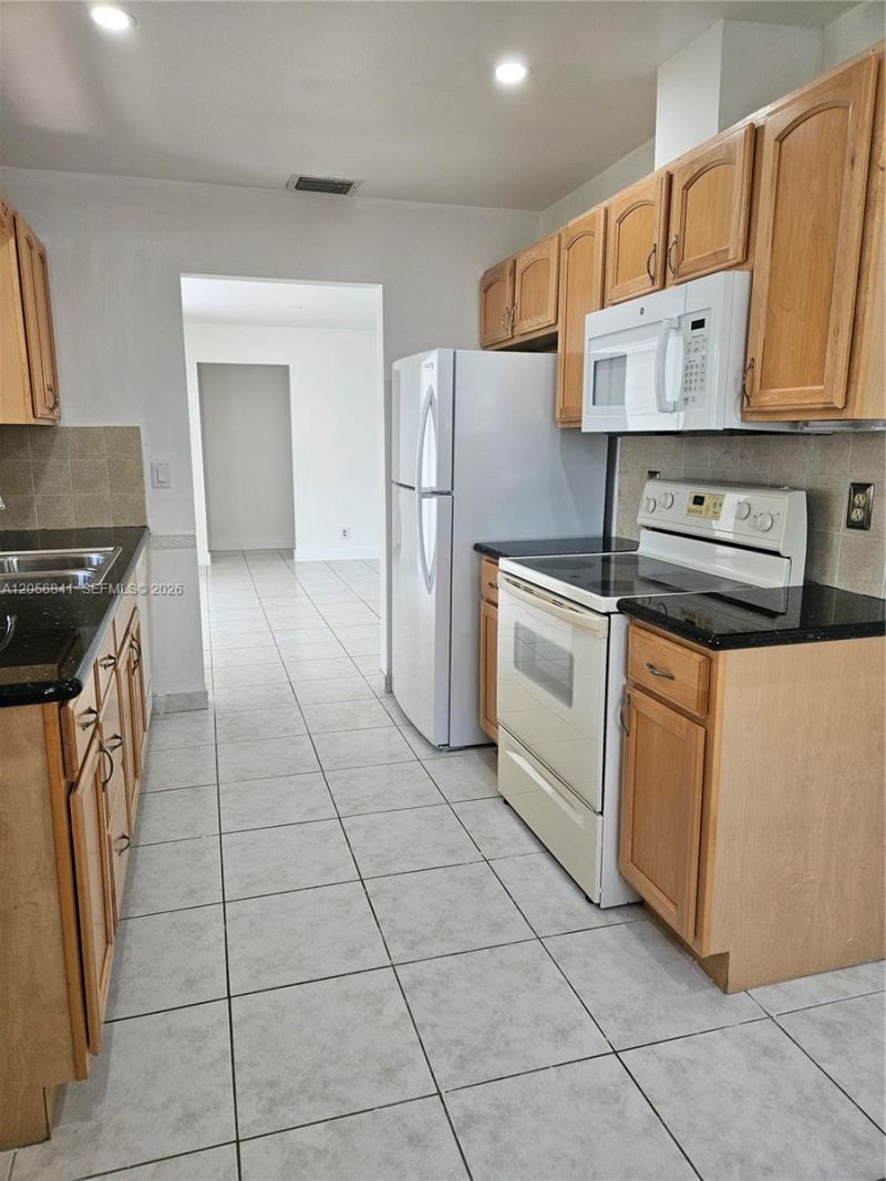 1400 NW 90th Way , Plantation, FL 33322 Photo