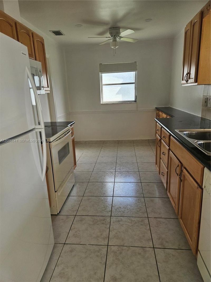 1400 NW 90th Way , Plantation, FL 33322 Photo