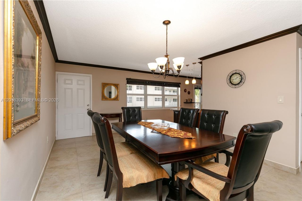 3135 S Ocean Dr , Unit 227, Hallandale Beach, FL 33009 Photo