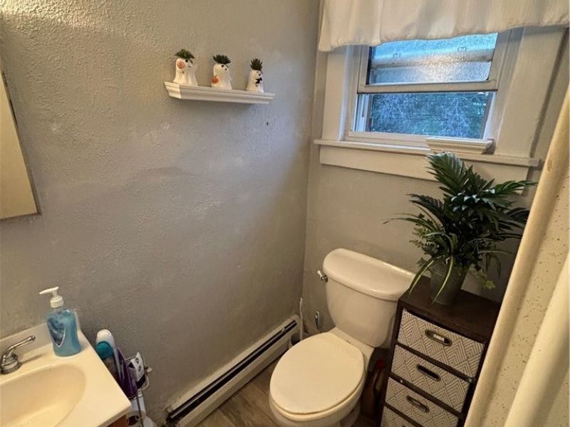 831 Whitcomb Road, Cleveland, OH 44110 Photo 31