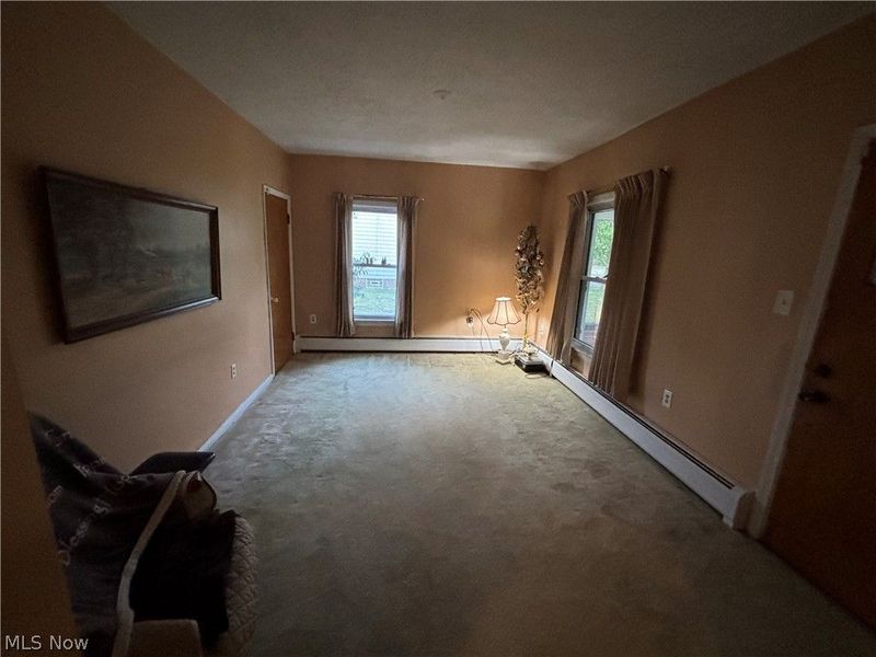 831 Whitcomb Road, Cleveland, OH 44110 Photo 6