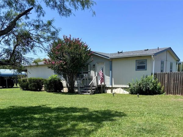 606 W 16th Street , Cisco, TX 76437