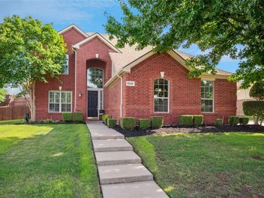 5224 Winterberry Court, Fort Worth, TX 76244