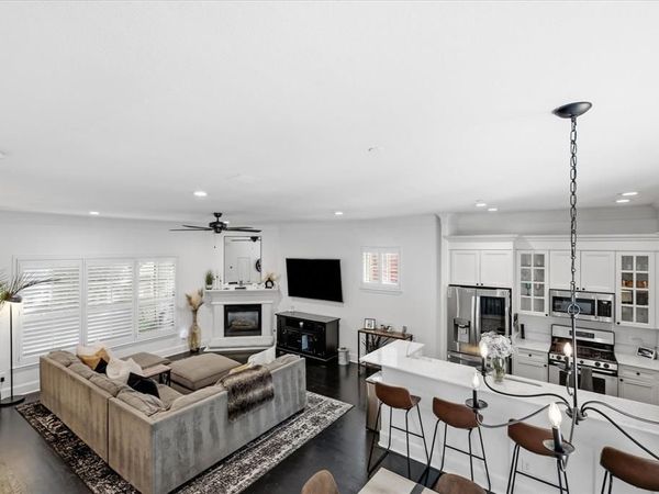 1500 Pecos Street , Unit 10, Dallas, TX 75204