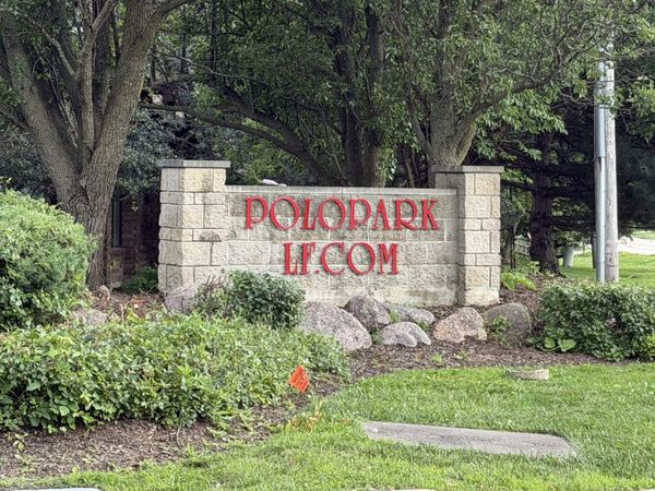 13975 W Polo Trail Drive, Lake Forest, IL 60045