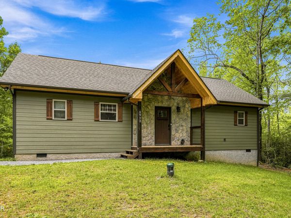 4923 Cote Way, Cosby, TN 37722