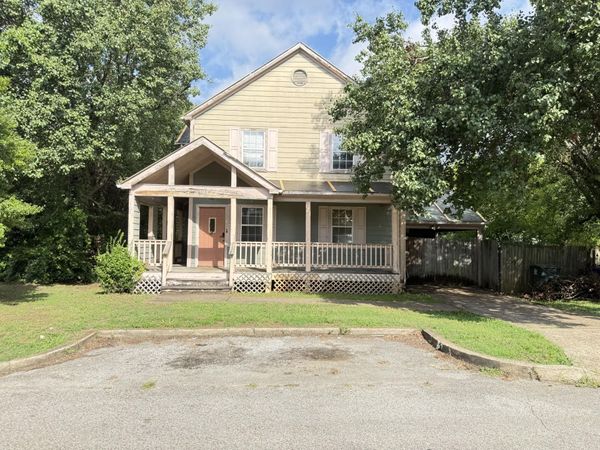 403 N Hickory Street, Chattanooga, TN 37404