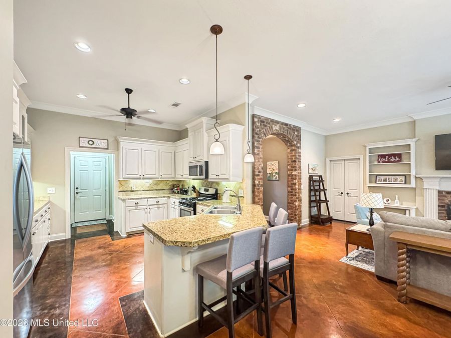 Property Image 7