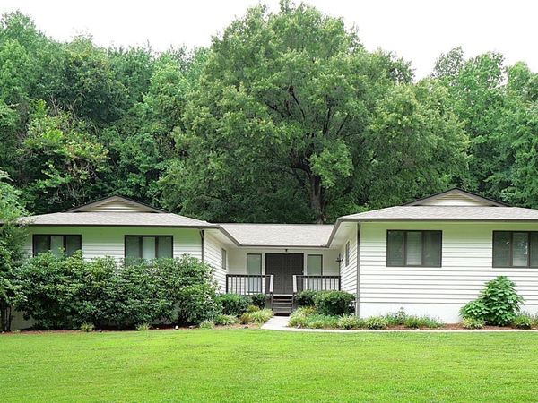227 Back Nine , Baneberry, TN 37890