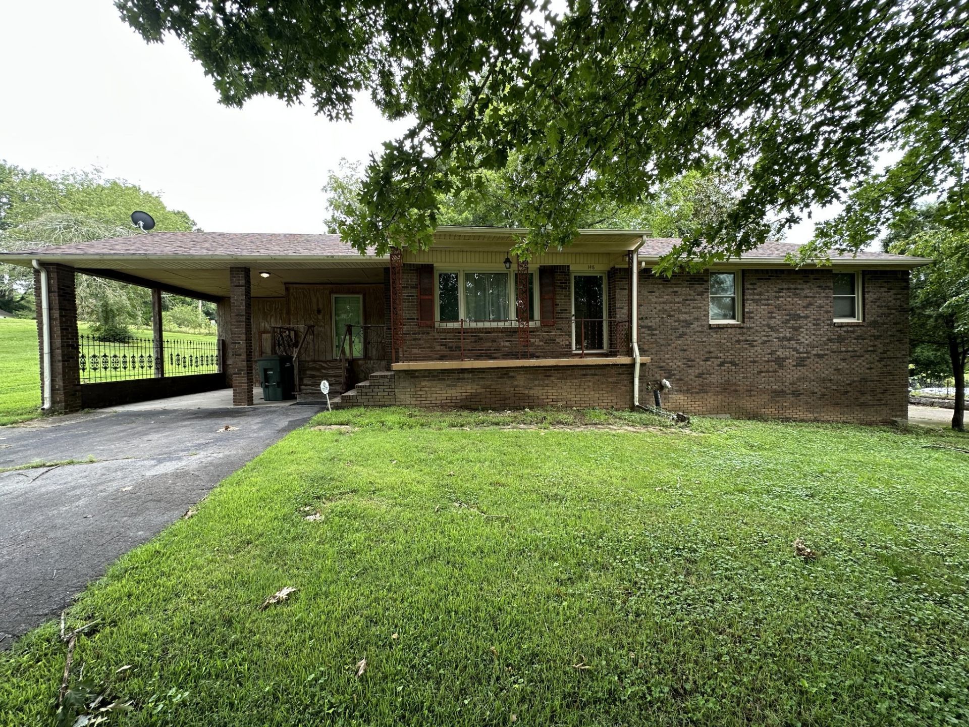 148 Maple St , Gordonsville, TN 38563 Main Photo