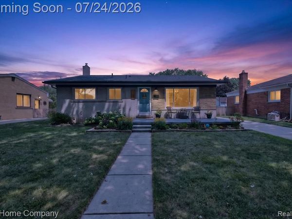 8237 Margaret Street , Taylor, MI 48180