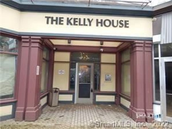 196 Crown, Unit 2E, New Haven, CT 06510