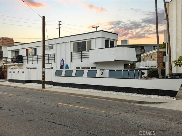 3906 Pacific Avenue, Marina Del Rey, CA 90292