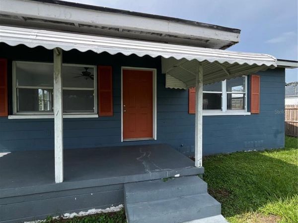 1206 E CANAL STREET, MULBERRY, FL 33860