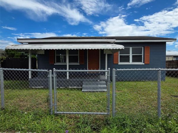 1206 E CANAL STREET , MULBERRY, FL 33860