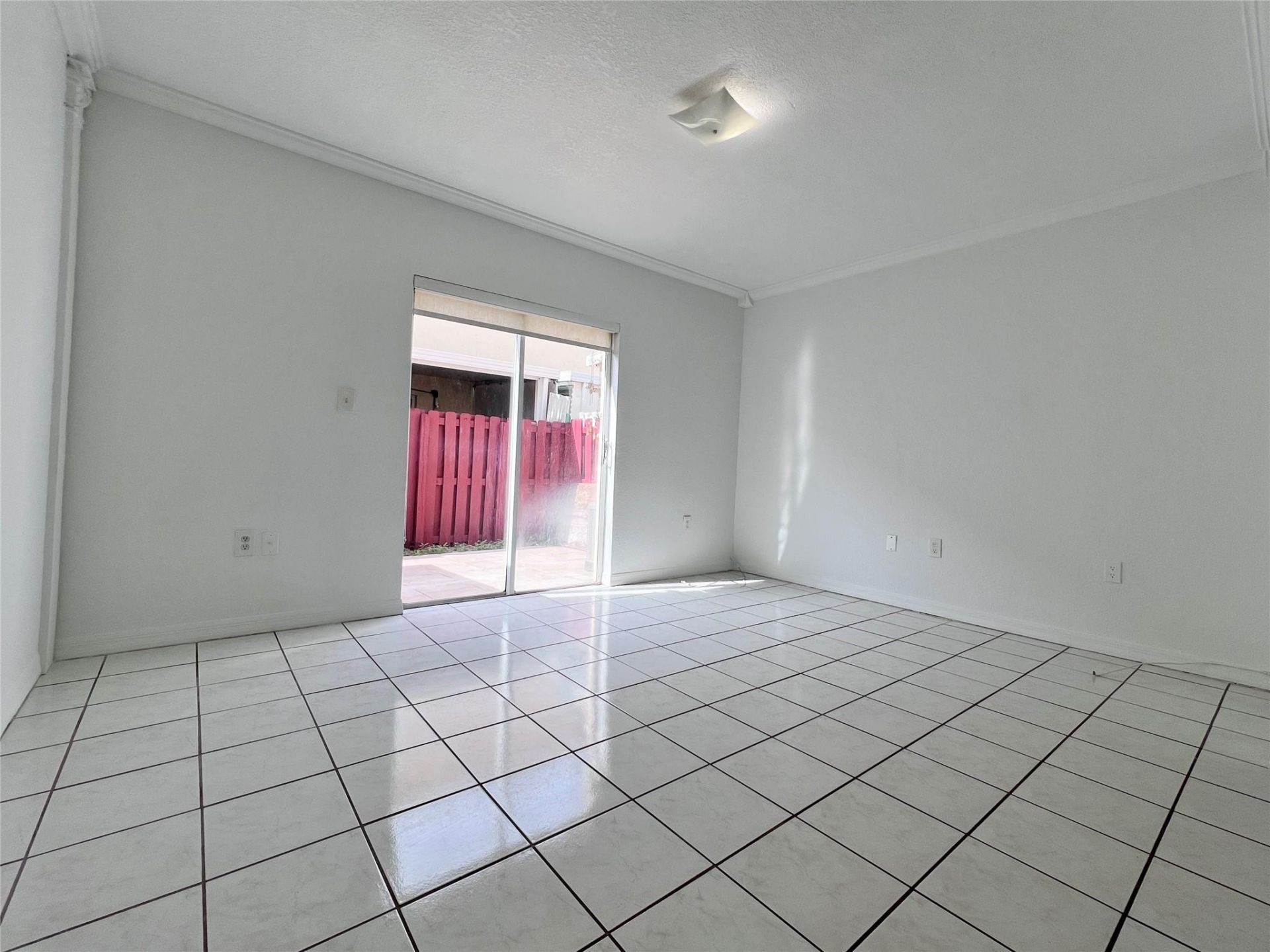 519 W 68th Street, Unit 4, Hialeah, FL 33014 Photo