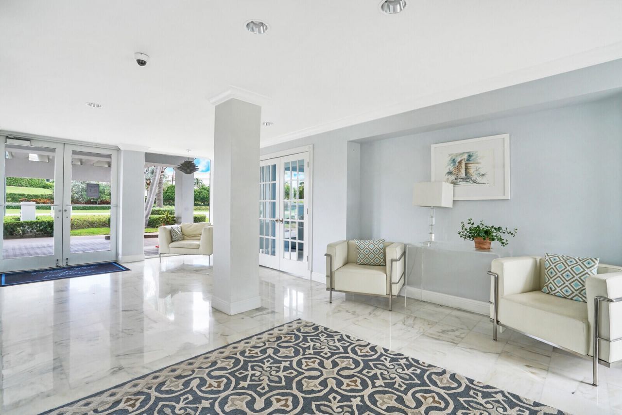 2505 S Ocean Boulevard, Unit 403, Palm Beach, FL 33480 Photo