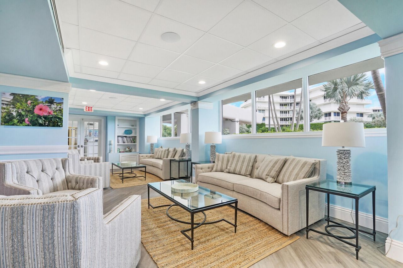 2505 S Ocean Boulevard, Unit 403, Palm Beach, FL 33480 Photo