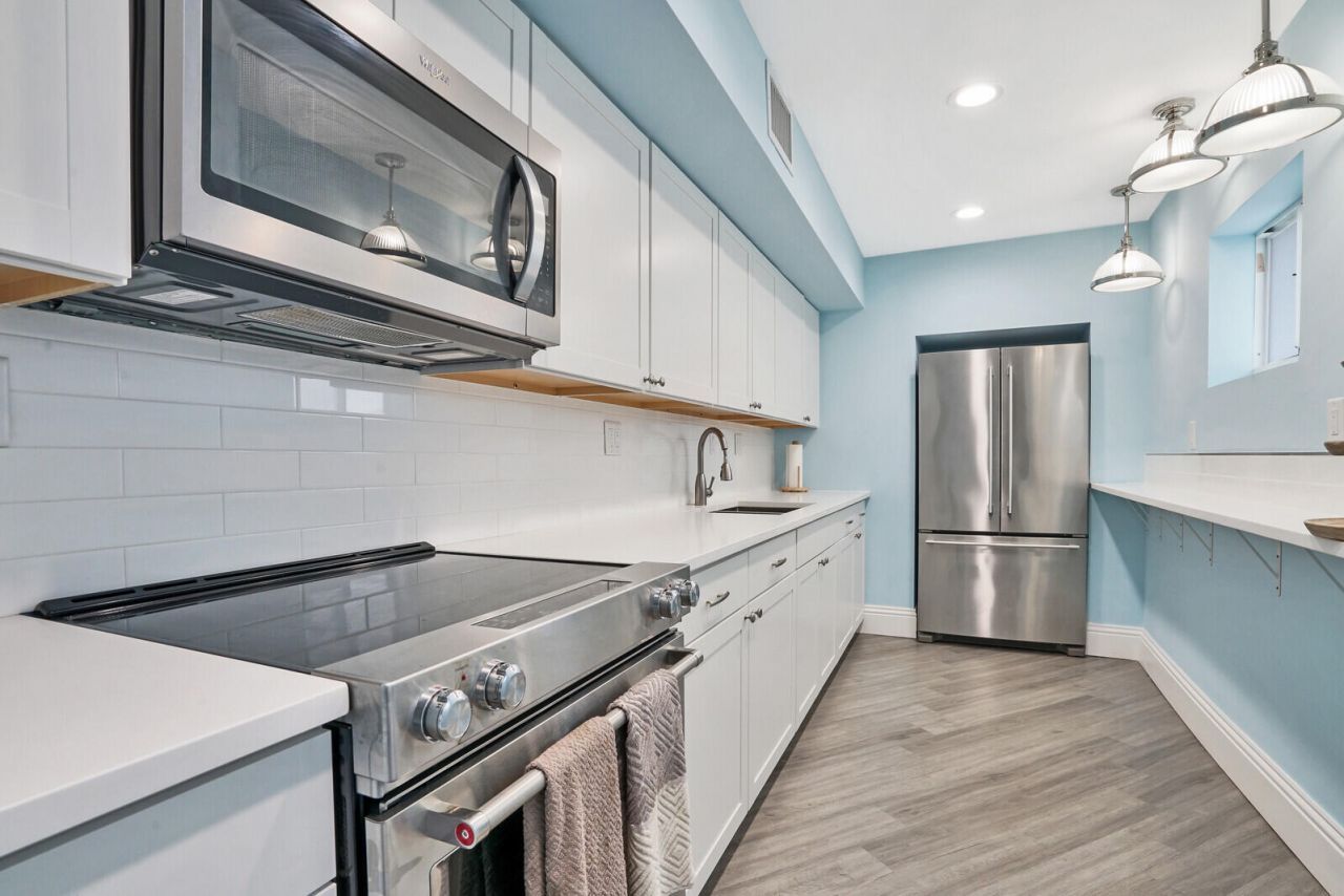 2505 S Ocean Boulevard, Unit 403, Palm Beach, FL 33480 Photo