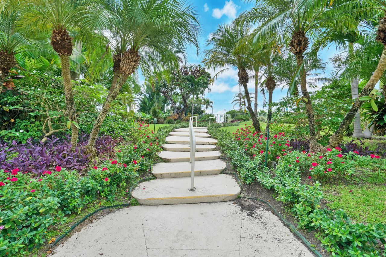 2505 S Ocean Boulevard, Unit 403, Palm Beach, FL 33480 Photo