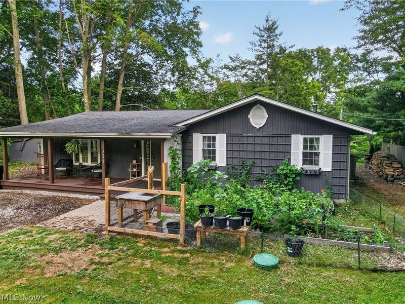 554 E River View Drive, Austinburg, OH 44010 Photo 1