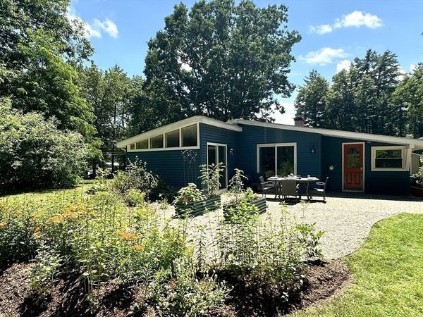 84 Line, Southampton, MA 01073