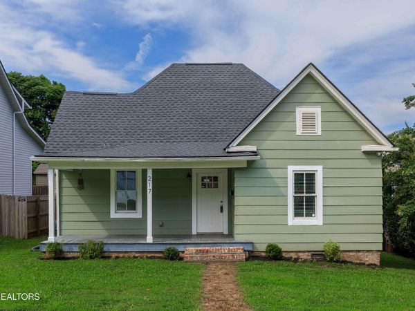 217 Leonard Place, Knoxville, TN 37917